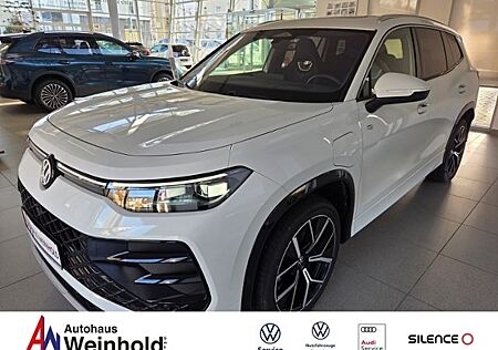 VW Tayron Volkswagen R-Line eHybrid MATRIX PANO 360° DCCpro ST