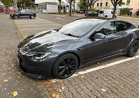 Tesla Model S Maximale Reichweite AWD Silber/Schwarz