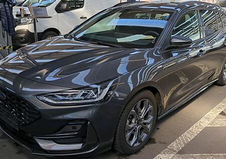 Ford Focus ST-Line X 1.0 EcoBoost *Navi/SHZ/RFK/PDC*