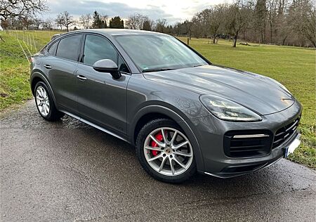 Porsche Cayenne Coupé GTS V8
