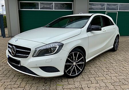 Mercedes-Benz A 180 CDI 2Style/Night Paket/LED/NAVI/LEDER/RCAM