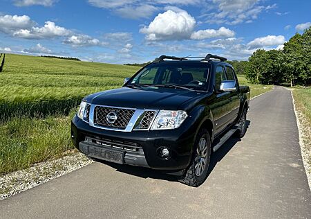 Nissan Navara 3.0 dCi V6 Automatik 4x4 231 PS