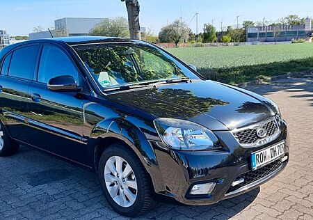 Kia Rio 1.4 | Klima, Sitzheizung, Tüv + Service Neu
