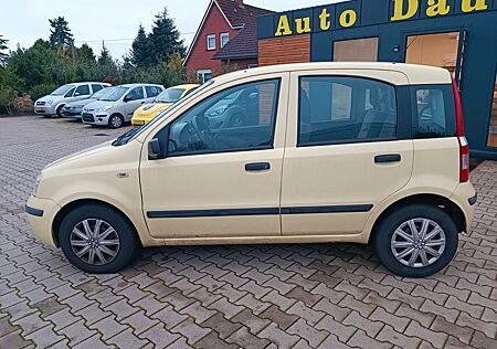 Fiat Panda 1.2 8V+ZV+Servo+EFH+Radio/CD+EU4+TÜV