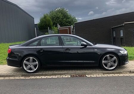 Audi A6 Lim. 2.0 TFSI S-LINE TOP ZUSTAND