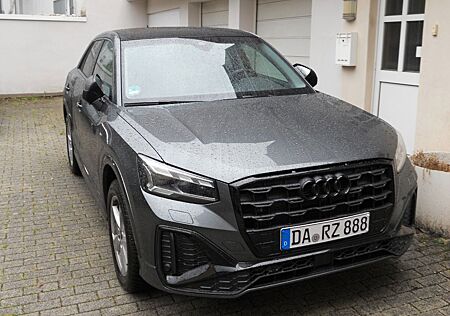 Audi Q2 35 TDI S NP 57.000,Standheizung,AHK,Matrix