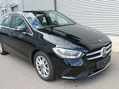Mercedes-Benz B200d*PANO*LED*ZV*PDC*LEDER*NAVI*KLIMA*ALU