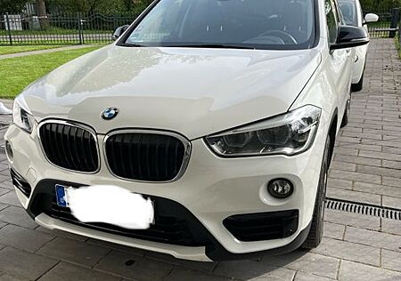 BMW X1 sDrive20d Sport Line Steptronic Sport Line