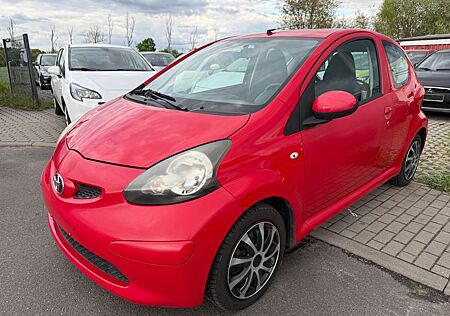 Toyota Aygo (X) Aygo AYGO Cool 1.0 Benzin Klimaanlage TÜV noch