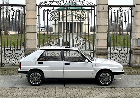 Lancia Delta HF Integrale 8v 63.000km - WIE NEU