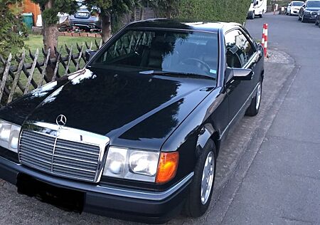 Mercedes-Benz CE 300 24V