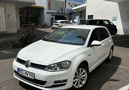 VW Golf Volkswagen 1.2 TSI 63kW BMT LOUNGE