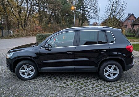 VW Tiguan Volkswagen 2.0 TDI 125kW 4MOTION Sport & Style S...