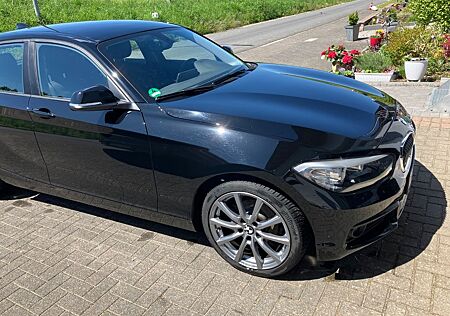 BMW 118i -