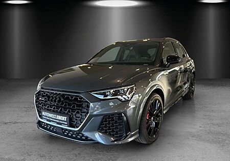 Audi RS Q3 quattro