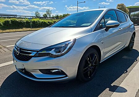 Opel Astra 1.6 Diesel 120 Jahre 136 PS