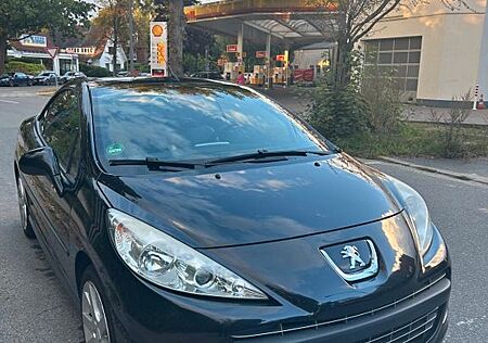 Peugeot 207 CC Black Edition 120 Leder