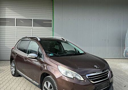 Peugeot 2008 Active 120 VTi / TÜV 09.25