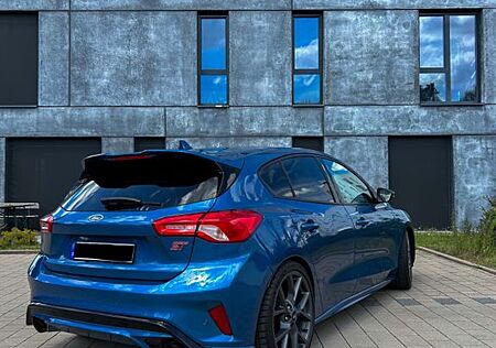 Ford Focus 2,3 EcoBoost ST ST