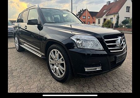 Mercedes-Benz GLK 350 CDI 4MATIC V6, AHK, Panorama , AMG