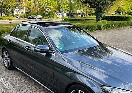 Mercedes-Benz C 220 d AMG Line Bluetec Panorama