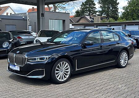 BMW 730 d M PAKET/SCHIEBEDACH/HEAD-UP/2 HAND/VOLL