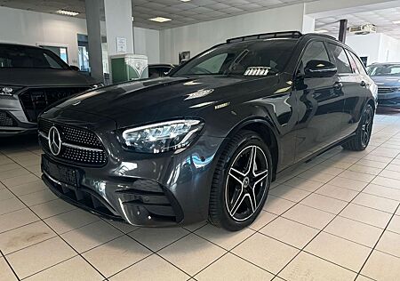 Mercedes-Benz E 300 E T-Modell de 4Matic Pano AMG