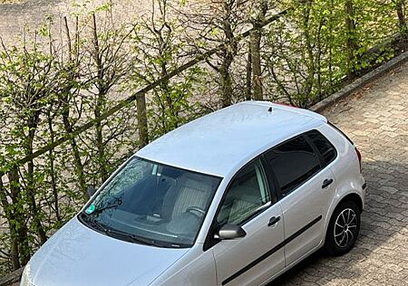 VW Polo Volkswagen 1.4TDI Basis Basis
