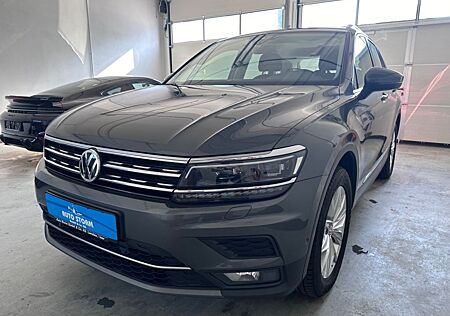 VW Tiguan Volkswagen 2.0 TDI 4Motion Highline*LED*ACC*NAVI*VR-