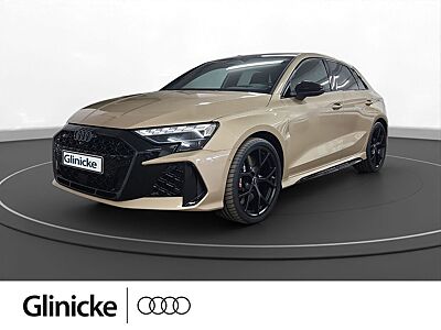 Audi RS 3 Sportback exclusive RS-Abgas Pano  LM 19" R