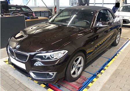BMW 218d Cabrio Luxury Line Luxury Line