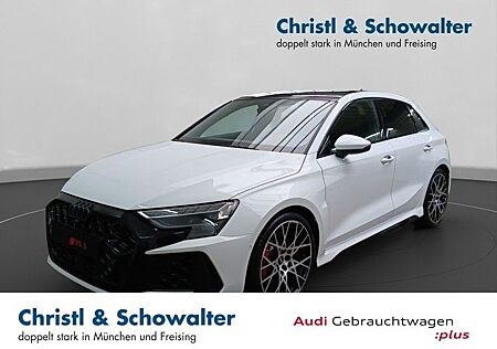 Audi RS3 quattro 280 PANO MATRIX DCC ACC