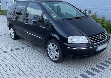 VW Sharan Volkswagen 2.0TDI (DPF) Freestyle Freestyle