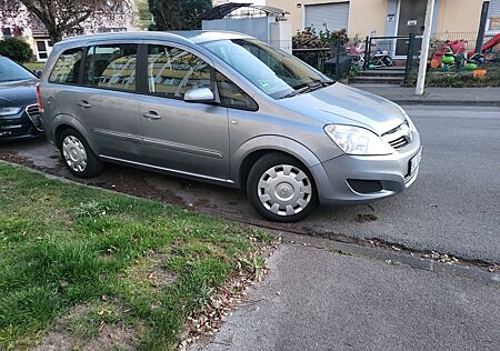 Opel Zafira 1.7 CDTI 92kW -