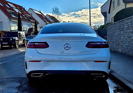 Mercedes-Benz E 200 Autom. -