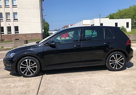 VW Golf Volkswagen VII Lim. 2,0TDI Highline BMT TÜV NEU+TOP!!