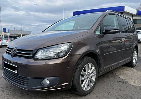 VW Touran Volkswagen Style*DSG*Pano*