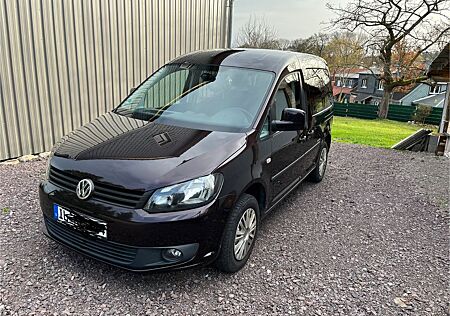 VW Caddy Volkswagen 1,6TDI 75kW BMT Soccer Trendline 5-Sit...