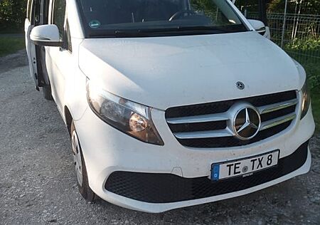 Mercedes-Benz V 220 d kompakt -