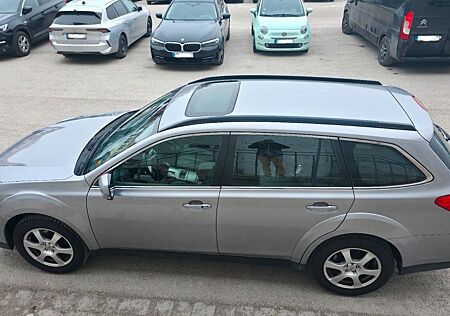 Subaru Outback 2.5i Allrad 4x4 Navi Automatik Euro5