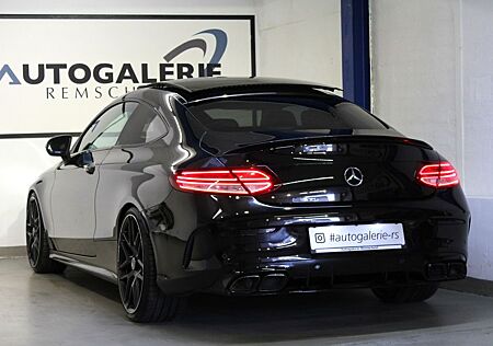Mercedes-Benz C 300 d 4M *AMG LINE*PANO*DISTR.*M.BEAM*S63 20´*