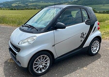 Smart ForTwo coupé 1.0 45kW mhd