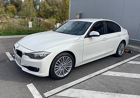 BMW 316d -Alpineweiss Carplay Tüv 02/27