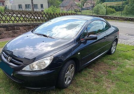Peugeot 307 CC Cabrio - Top Zustand - Top Preis