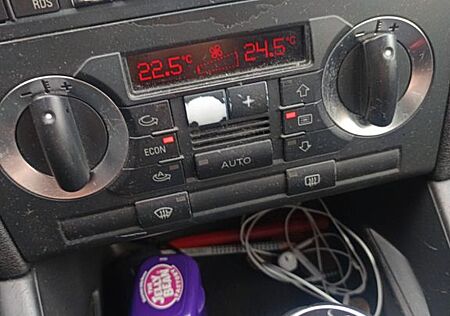 Audi A3 1.6 FSI Attraction Sportback Attraction