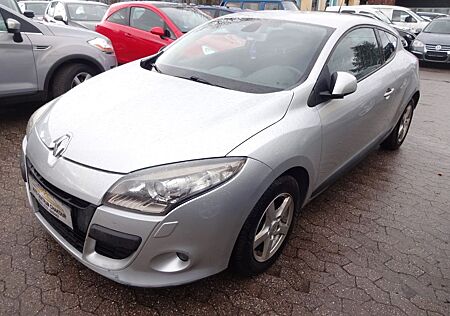 Renault Megane III Coupe Dynamique 1,6 Benzin