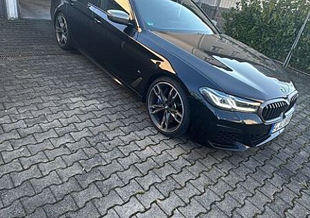 BMW 550 M550i xDrive A -