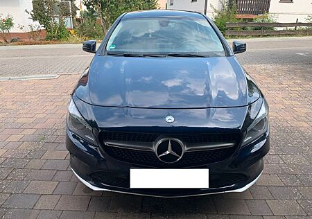 Mercedes-Benz CLA 200 Shooting Brake CLA 200 d Shooting Br...