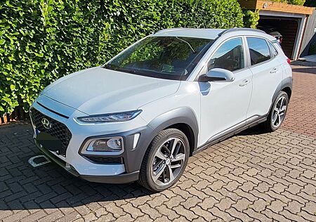Hyundai Kona 1.6 T-GDI Premium DCT 2WD Premium