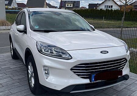 Ford Kuga 2.5 Duratec PHEV Titanium CVT Titanium